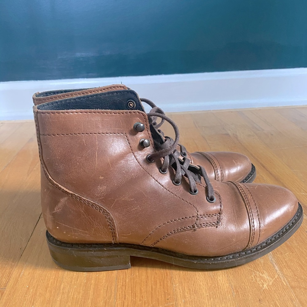 Used Thursday Boot Company Women’s Captain boot size 8